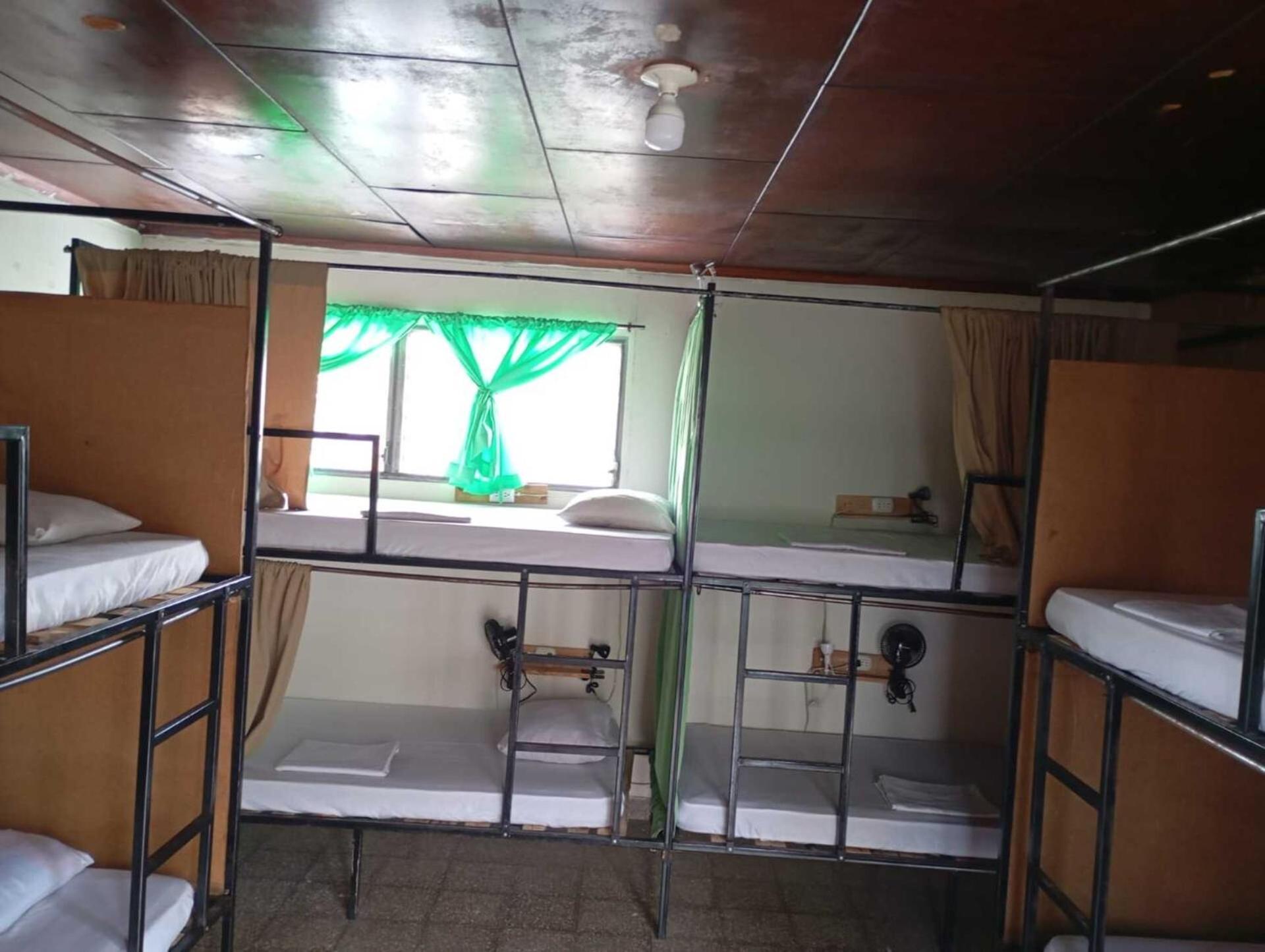 Hostal Natural Santa Ana Exterior photo
